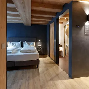 villa-wind-genf-with-spa.it-lombardy.com/